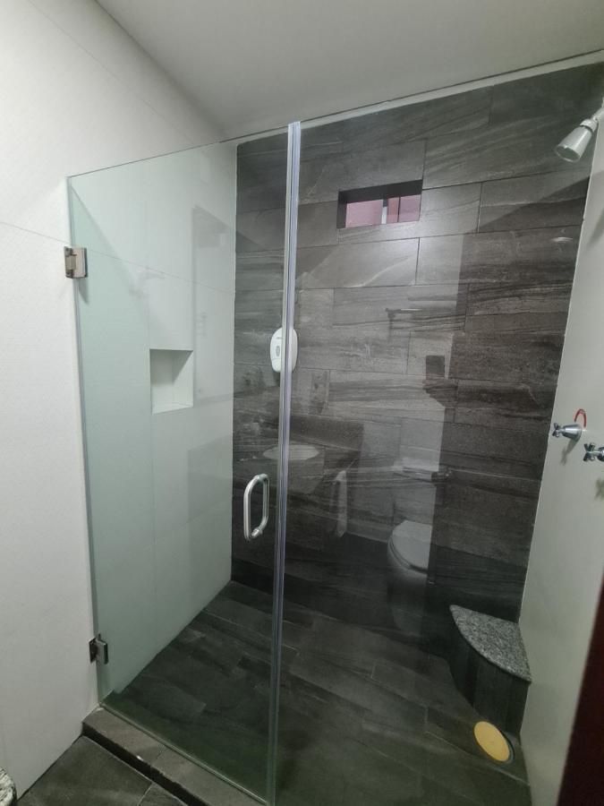 La Barca Hotel Fina Inn מראה חיצוני תמונה